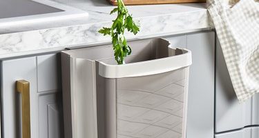 Asılabilir çöp kovası kullanışlı mı? - Kapak Görseli